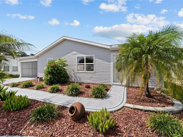 724 Prado Dr, Lady Lake, FL 32159