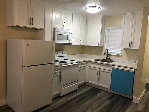 Floor plan 2 BEDROOM - 1 BATHROOM