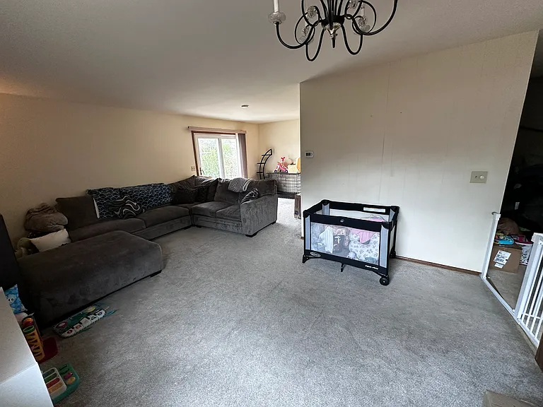 3655 S 90th St — Photo 3