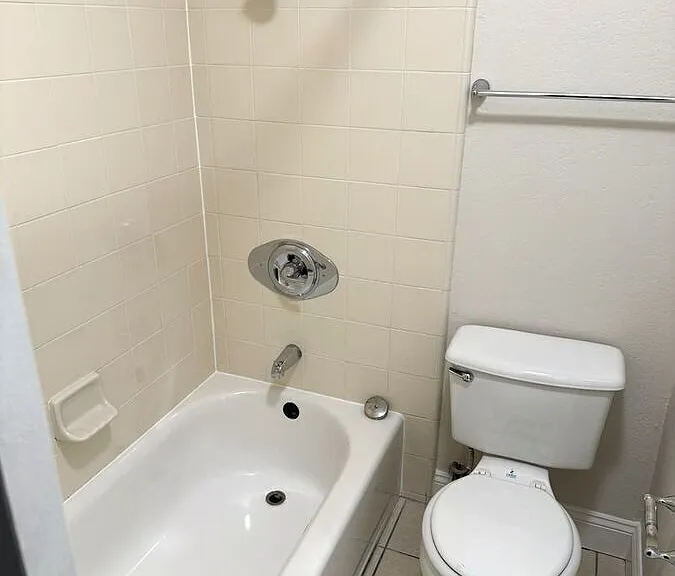 1301 Jonathan St #3 — Photo 17