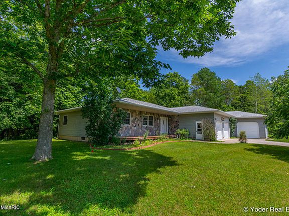 2nd image of 1091 W Cronk Dr