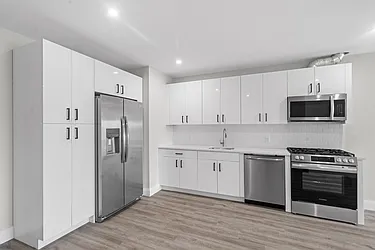 8501 Kennedy Boulevard, #407