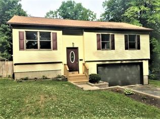 293 Denver St, Springfield, MA 01109