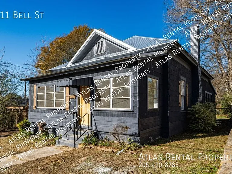 611 Bell St — Photo 3