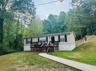 188 Charlie Sizemore Rd, Manchester, KY 40962