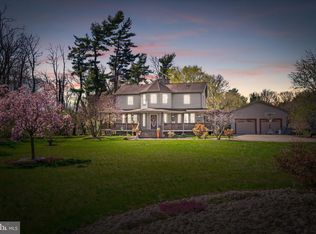 101 Hedding Rd, Bordentown, NJ 08505