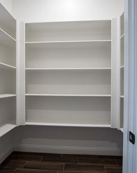2113 Clive Dr — Photo 21
