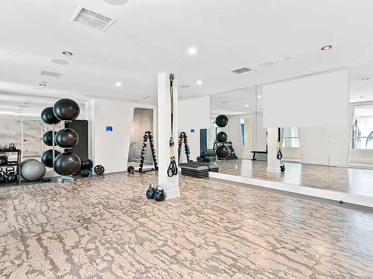 IMT Laguna Niguel — Photo 53