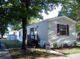 460 Dwight Dr, Decatur, IL 62526