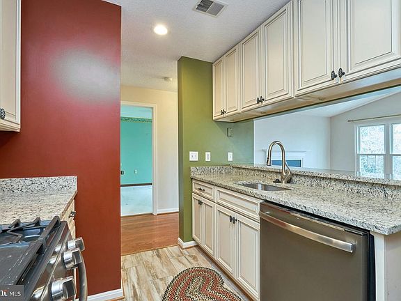 4th image of 21014 Timber Ridge Ter Unit 302