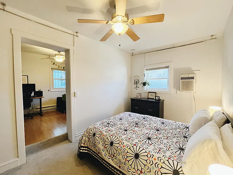 1059 N Emerson St #C — Photo 18