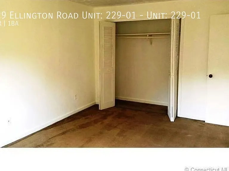 229 Ellington Rd #1 — Photo 44