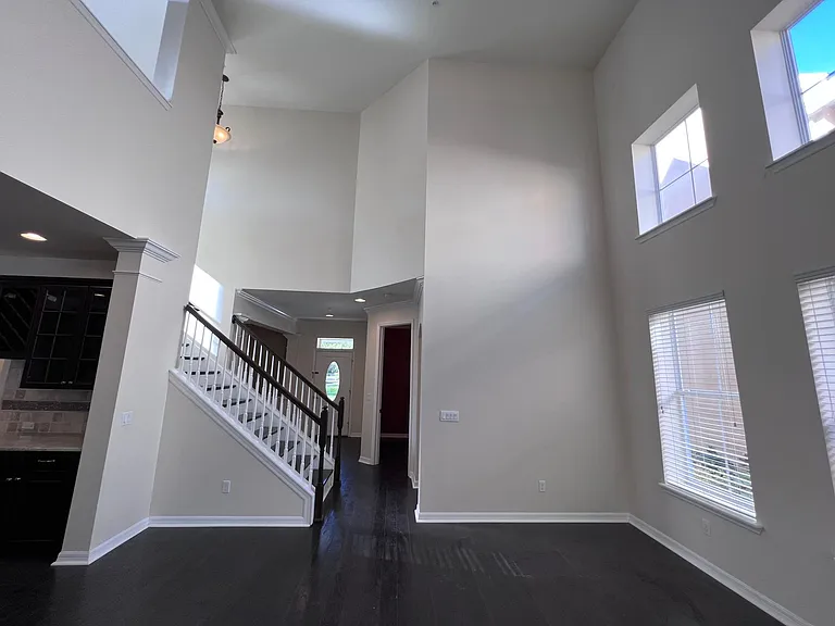 1523 Hanks Ave — Photo 19
