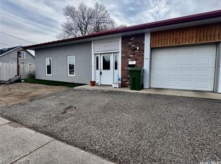 353 Maple Ave, Yorkton, SK S3N1X2