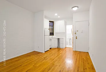 Rented by J. Lemle Real Estate