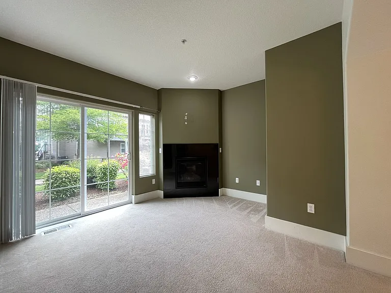 836 NW 118th Ave #102 — Photo 16