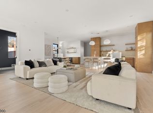 112 Valley Rd BUILDING 112-B, Montclair, NJ 07042