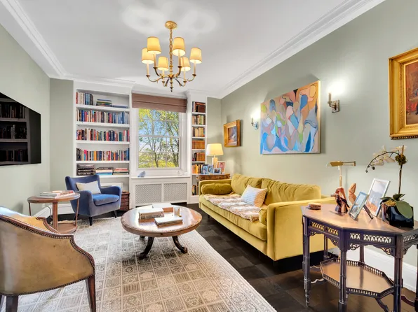 173 Riverside Drive image 9 of 17