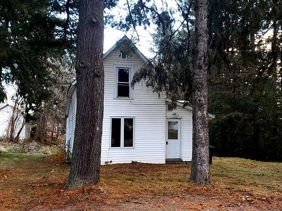 2nd image of 204 S Metonga Ave N #N