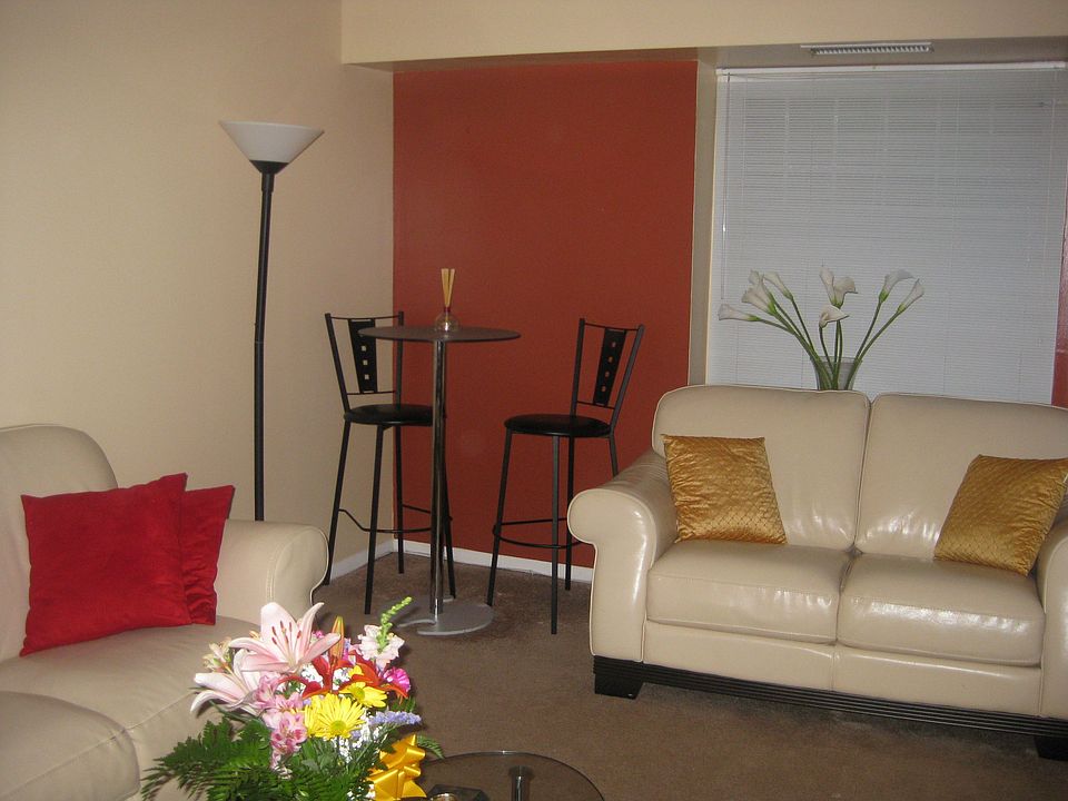 2nd image of 4000 Gypsy Ln Unit 221A2