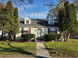 619 Everett Dr, Lansing, MI