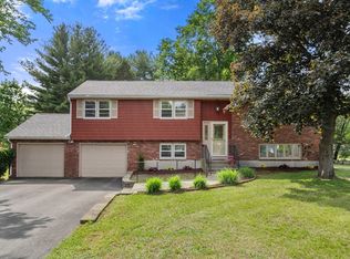 3 Biggar Ave, Wilmington, MA 01887