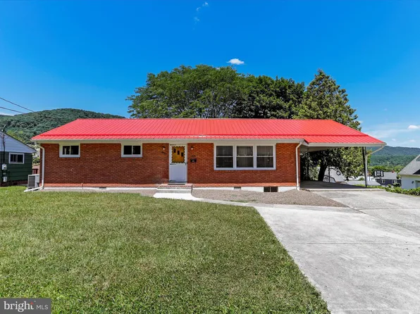 210 D St, Keyser, WV 26726