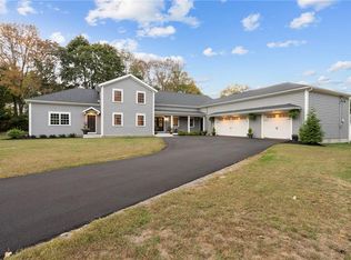 19 S Main St, Assonet, MA 02702