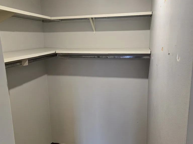 308 McHenry St #203 — Photo 7
