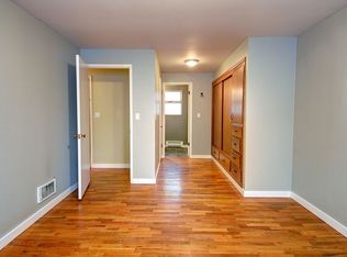 8115 15th Ave SW, Seattle, WA 98106