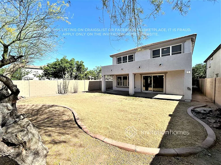 2246 E Bowker St — Photo 22