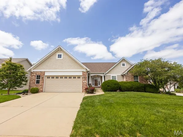 1411 Sauk Trl, O'Fallon, IL 62269
