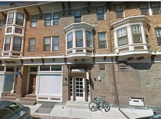 2 Cricket Ave APT 3, Ardmore, PA 19003