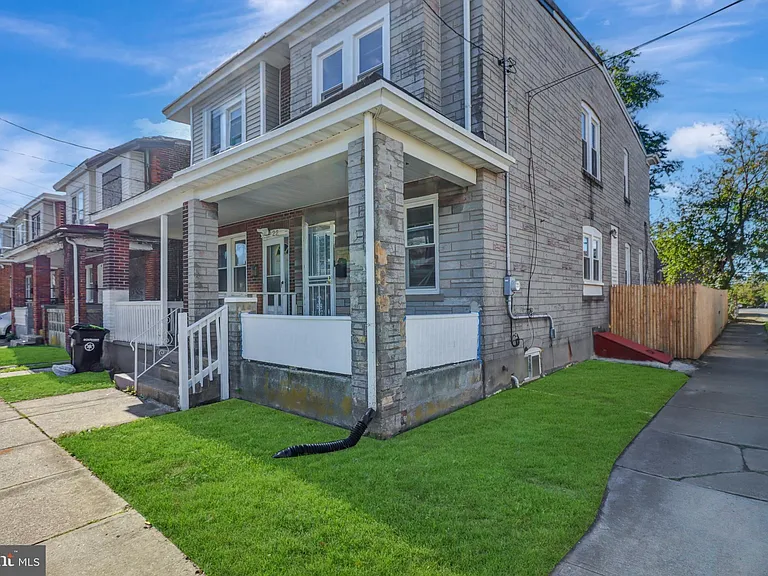 24 New Trent St — Photo 9