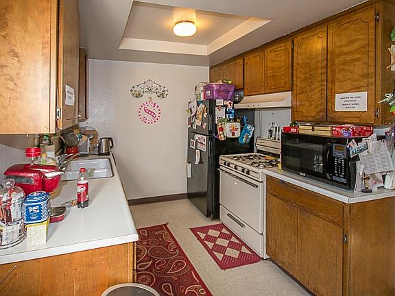 5th image of 229 McNary Cir