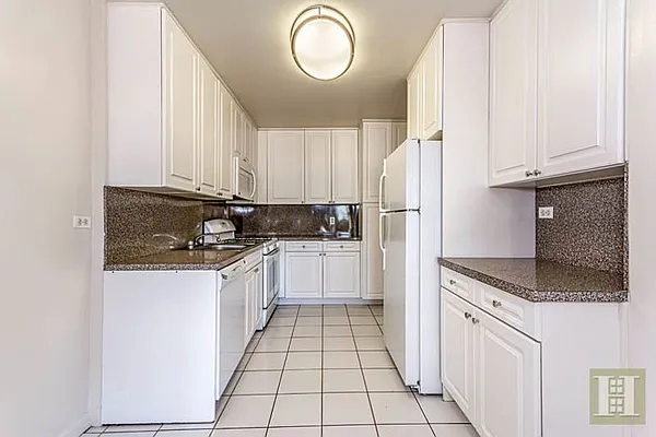 Sold by Halstead Real Estate | media 71