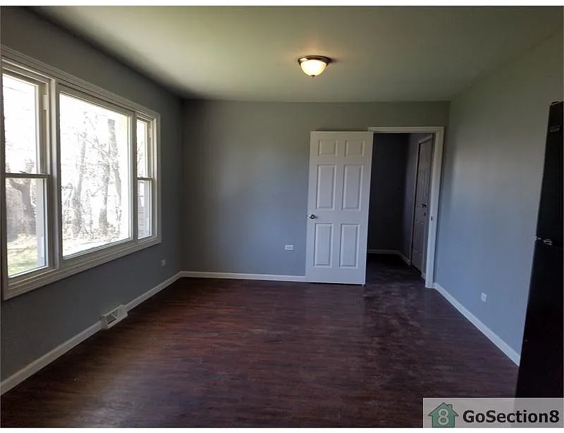 1239 King Cir photo 1