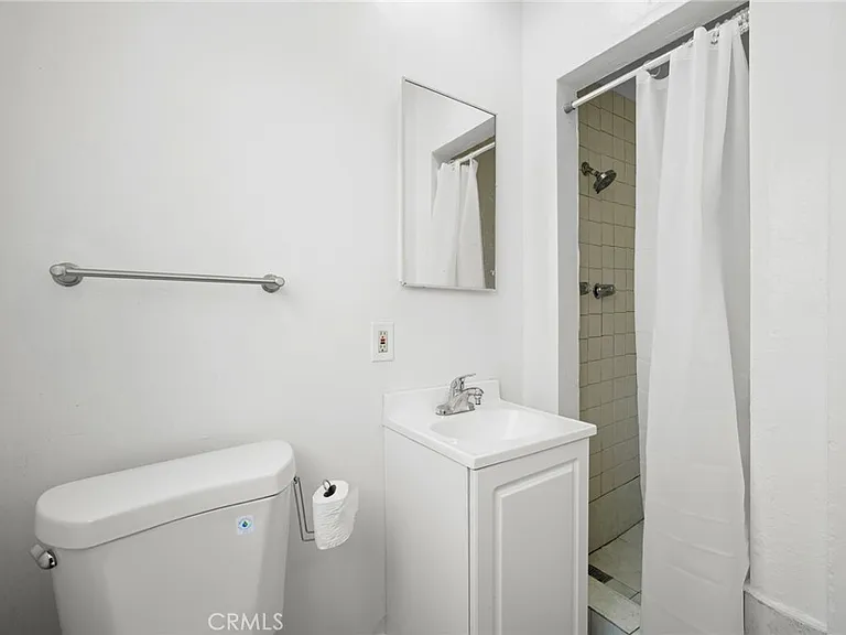 3247 Fletcher Dr #1/4 — Photo 9