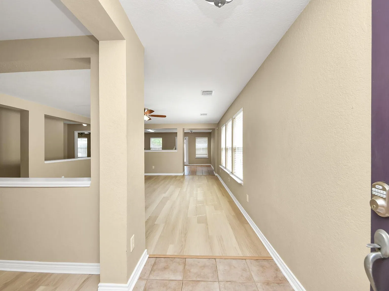 3 bed, 2.0 bath, 1818 sqft, $1,850 — Photo 3