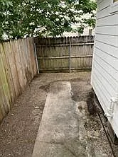 2209 Foucher St — Photo 18