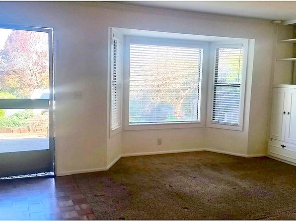 549 Mar Vista Dr