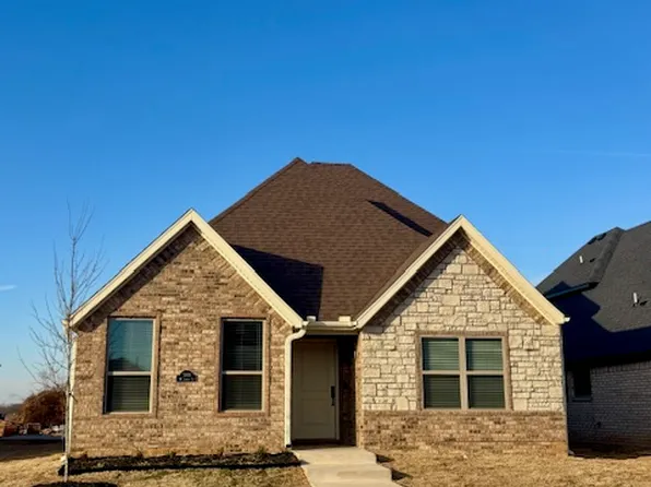 3108 SW Lovely Ln, Bentonville, AR 72712
