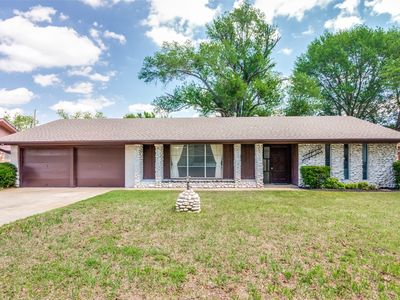 2108 David Dr, Fort Worth, TX, 76111