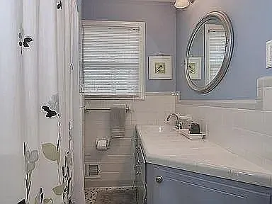 2709 Rosewood Dr — Photo 6