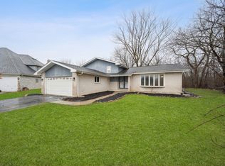 3498 Fairway Dr, Crete, IL 60417