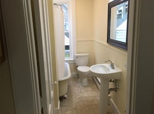 11 Osgood St APT 2, Greenfield, MA 01301