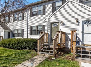 10 Woodbridge Ln, Middlebury, VT 05753