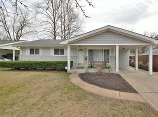 620 Gerald Ave, Florissant, MO 63031