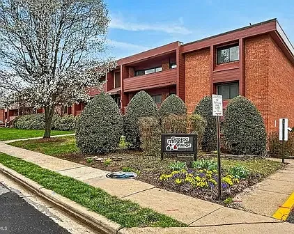 1508 S George Mason Dr #12 — Photo 10
