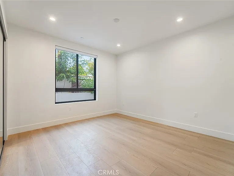 7510 Sepulveda Blvd #204 — Photo 15